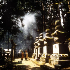 Koya temple Oku-no-in Wakayama