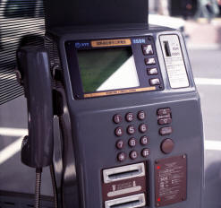 Téléphone public