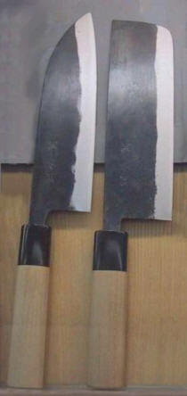 Nakiri bōchō d'Osaka et de Tôkyô