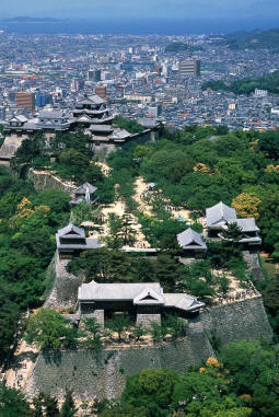 Vue sur la ville de Matsuyama